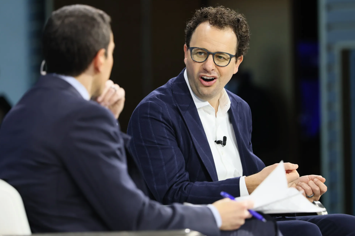 暗讽OpenAI？Anthropic CEO发泡沫警告：有些公司投资风险太高