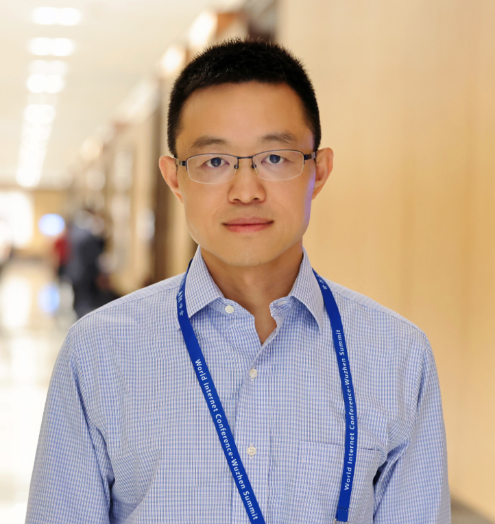 智谱首席科学家唐杰