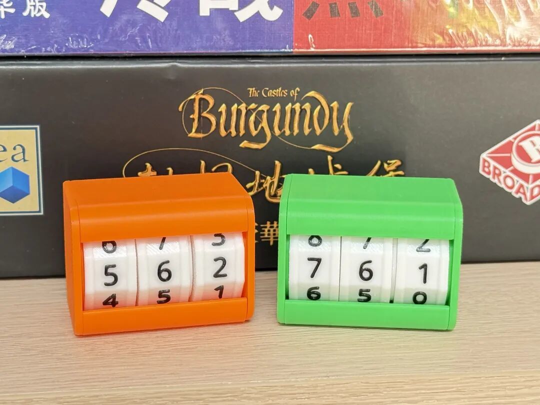 *3D打印的计分器(橘子桑供图)