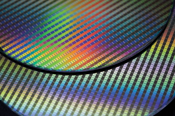 英飞凌看好人形机器人芯片:将媲美AI数据中心