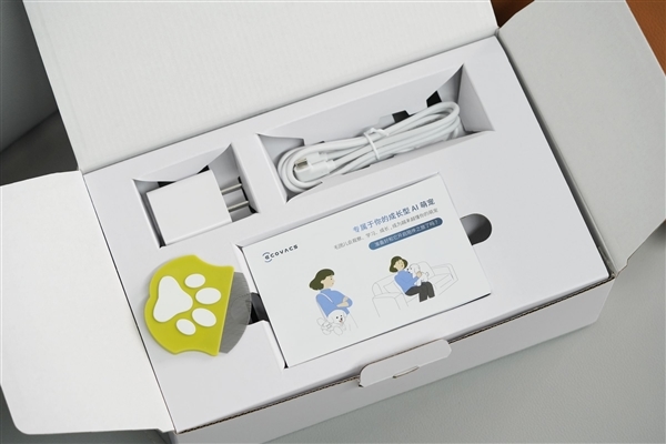 会撒娇能成长！科沃斯毛团陪伴机器人图赏