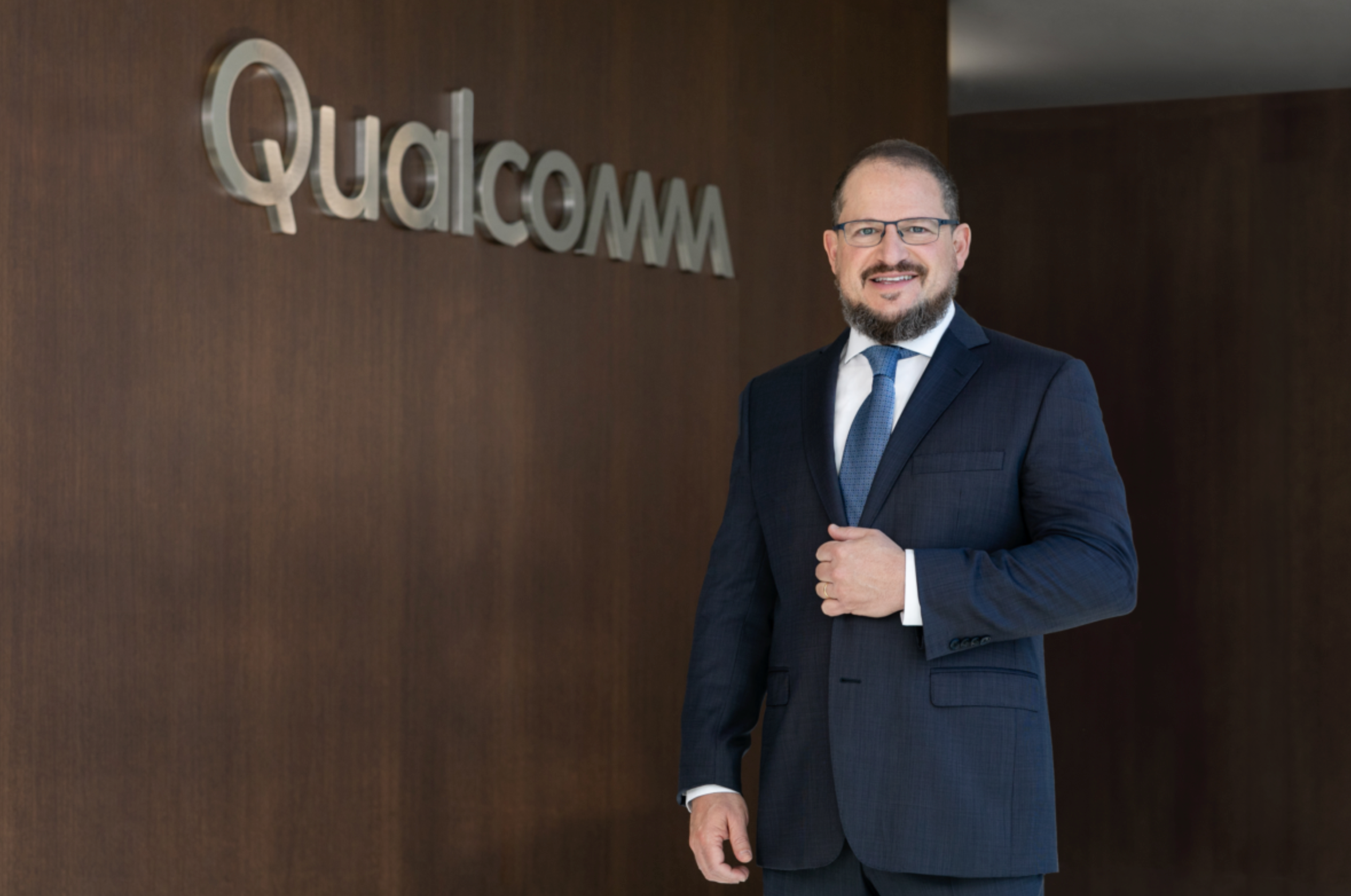 安蒙