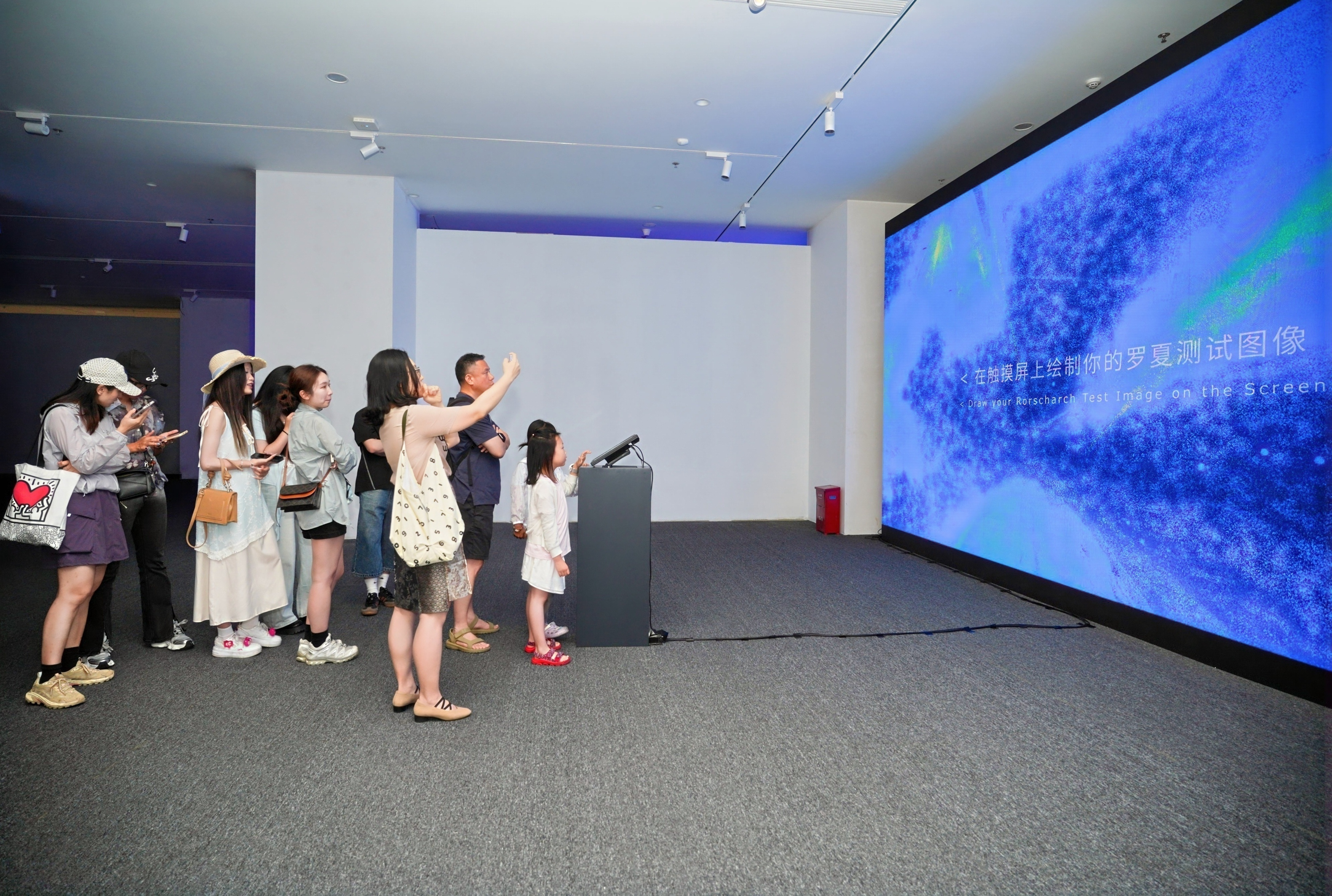 2026横琴-澳门数字艺术博览会落幕 展出AI生成艺术作品