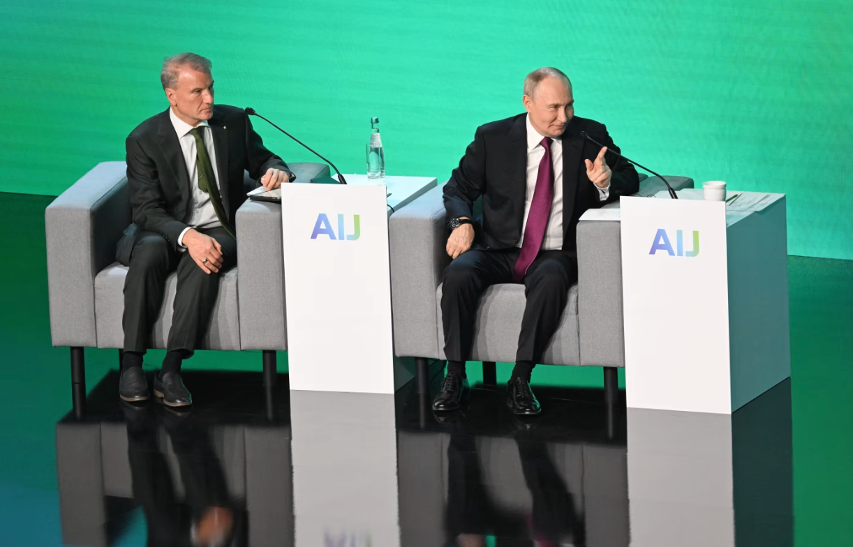 华尔街日报揭秘俄罗斯AI发展：缺芯人才流失，大模型远远落后