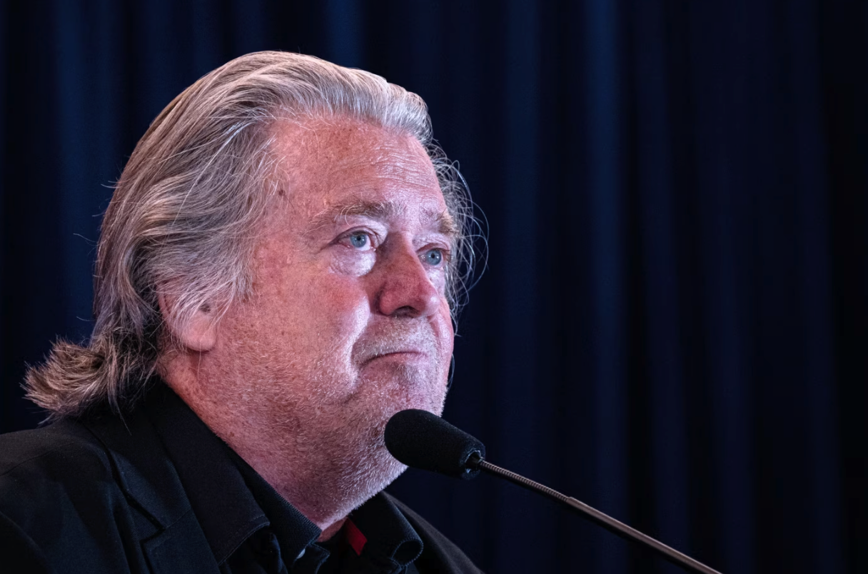 班农反对限制州政府制定AI法规