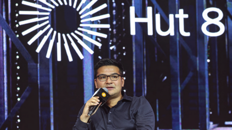 图注：Hut 8 CEO Asher Genoot在香港举行的Bitcoin Asia大会上发言