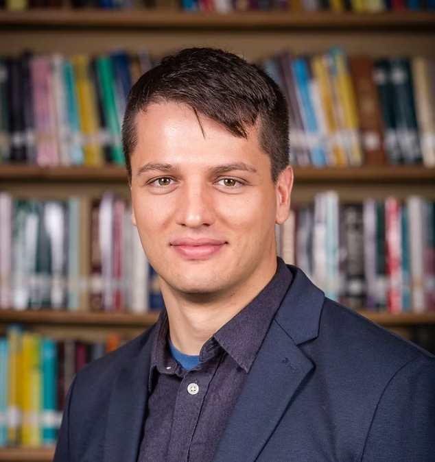 高中生指导者,UCLA 博士后 Daniel Soskin
