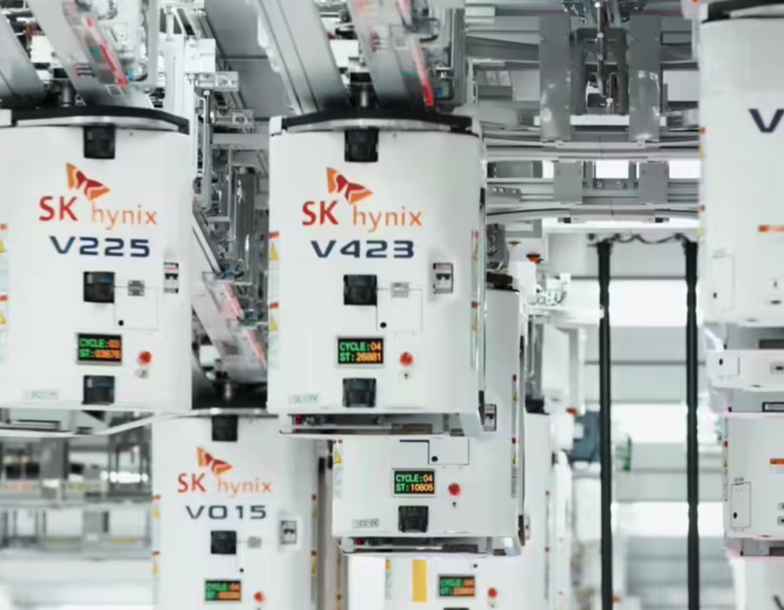 存储芯片暴利时代：SK海力士10%利润发员工 今年人均或超 300 万元