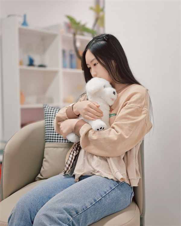 会撒娇能成长！科沃斯毛团陪伴机器人图赏
