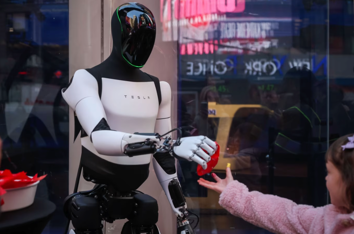 特斯拉Optimus机器人