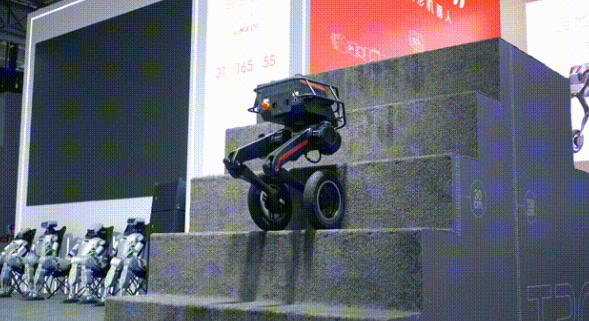 机器人不再只是被编程机器！逐际动力发布具身智能体系统：LimX COSA